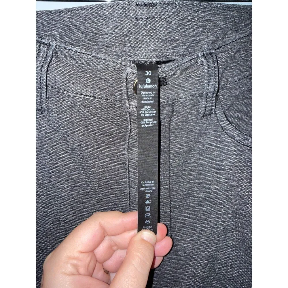 Men's Lululemon ABC Slim Tech Pants in Heathered Black Canvas | Size 30